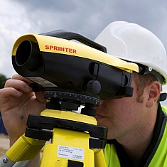 Эксплуатация цифрового нивелира Leica Sprinter 50
